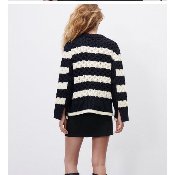 Zara Striped Cable Knit Sweater Fit loose - Picture 8 of 12